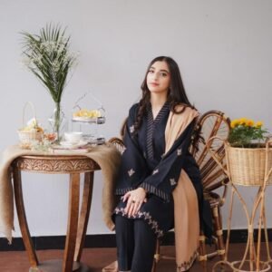 3 Pieces Women's Unstitched Embroidered Suit